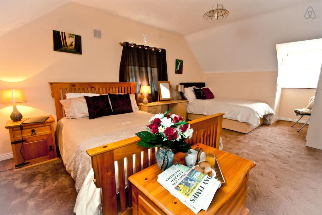 Strand'S End House Rooms Only, No Breakfast Served Кэрсивин Экстерьер фото